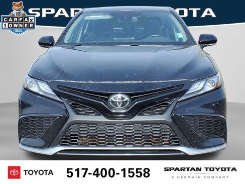 Used 2023 Toyota Camry XSE image 3
