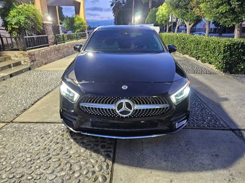 Used 2019 Mercedes-Benz A 220 image 2
