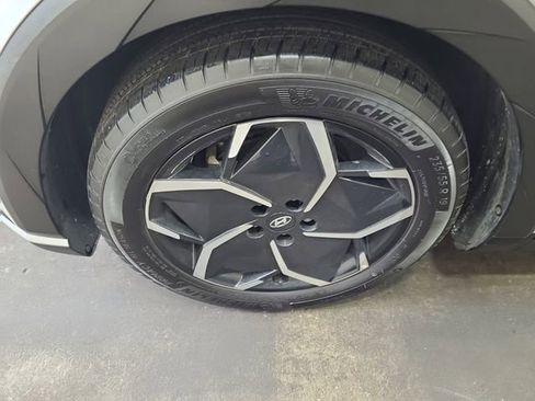 Used 2024 Hyundai Ioniq 5 SEL image 11
