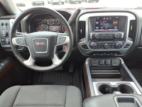 Used 2015 GMC Sierra 1500 SLE w/ SLE Value Package AWD/4WD image 17