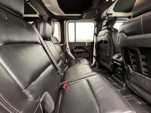 Used 2023 Jeep Wrangler Unlimited Rubicon 392 w/ Xtreme Recon 35" Tire Package image 16