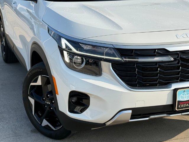 Used 2025 Kia Seltos S FWD image 6