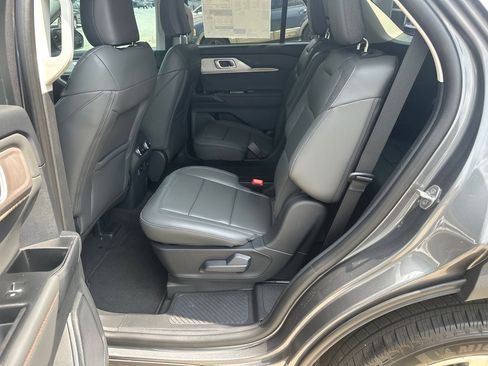 New 2025 Ford Explorer Active w/ Active Comfort Package image 44
