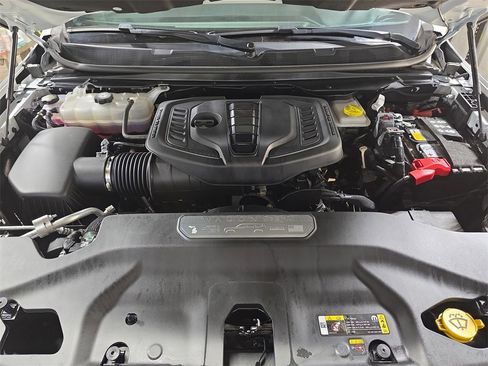 Used 2024 Jeep Wagoneer Series II image 33