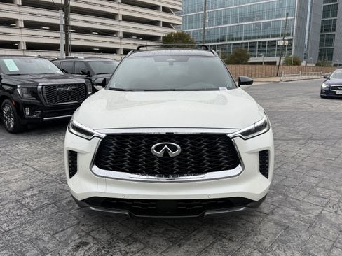 Certified 2025 INFINITI QX60 Autograph w/ Cargo Package image 2