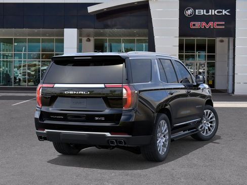 New 2026 GMC Yukon Denali w/ Sun & Power Step Package image 4