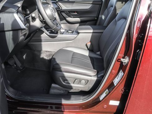 New 2026 MAZDA CX-90 Plug-In Hybrid w/Premium Sport AWD/4WD image 25