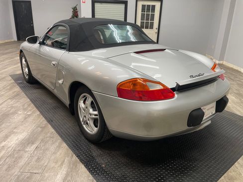 Used 2000 Porsche Boxster image 16
