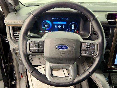 Used 2022 Ford F150 Lightning Lariat w/ Equipment Group 511A High image 12