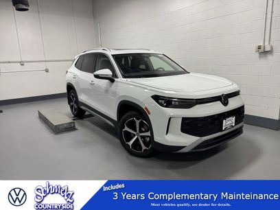 New 2025 Volkswagen Tiguan SE