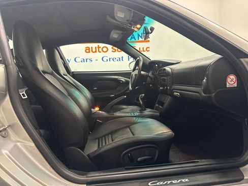 Used 2002 Porsche 911 GT3 RS image 16