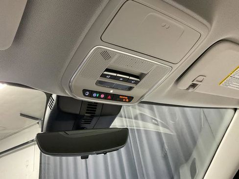 New 2026 Buick Enclave Avenir w/ Super Cruise Package AWD/4WD image 28