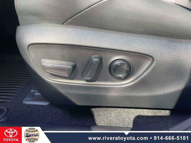 Certified 2024 Toyota Venza Limited AWD/4WD image 19
