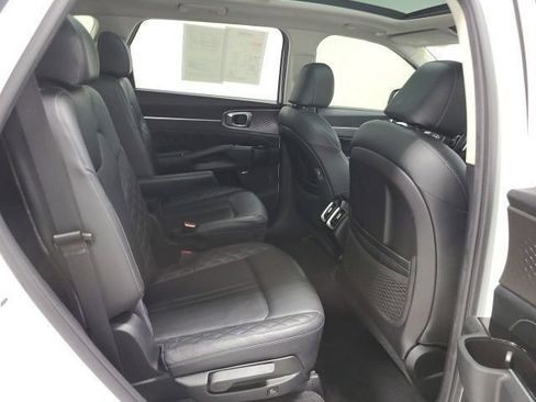 Used 2021 Kia Sorento SX FWD image 19