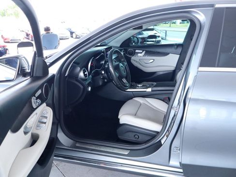 Used 2017 Mercedes-Benz C 300 4MATIC Sedan w/ Premium 1 Package image 14