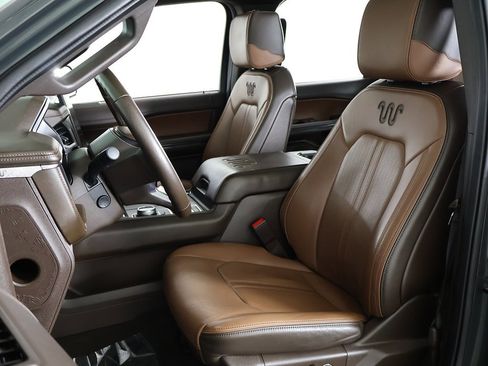 Used 2023 Ford Expedition King Ranch image 38