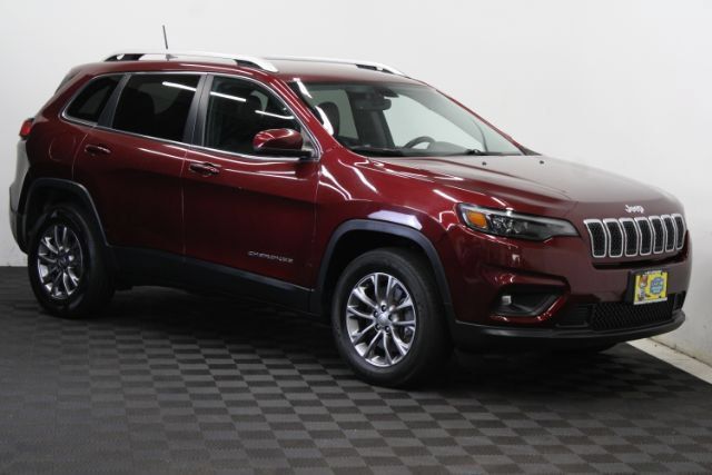 Used 2020 Jeep Cherokee Latitude Plus w/ Comfort/Convenience Group AWD/4WD image 1