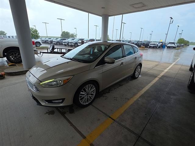 Used 2017 Ford Focus Titanium w/ Titanium Technology Package FWD image 1