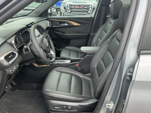 Used 2023 Chevrolet TrailBlazer ACTIV w/ Sun and Liftgate Package AWD/4WD image 15