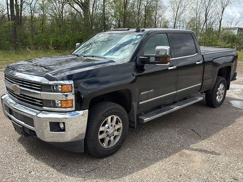 Used 2015 Chevrolet Silverado 2500 LTZ w/ Duramax Plus Package AWD/4WD image 1
