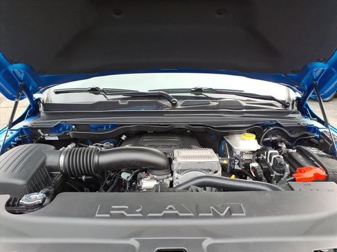 New 2026 RAM 1500 Big Horn AWD/4WD image 10