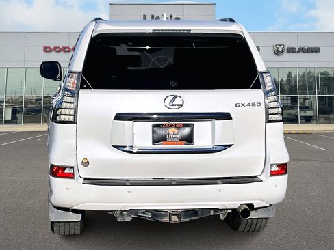 Used 2019 Lexus GX 460 Premium image 5