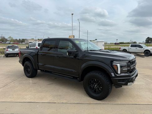 Certified 2024 Ford F150 Raptor image 3