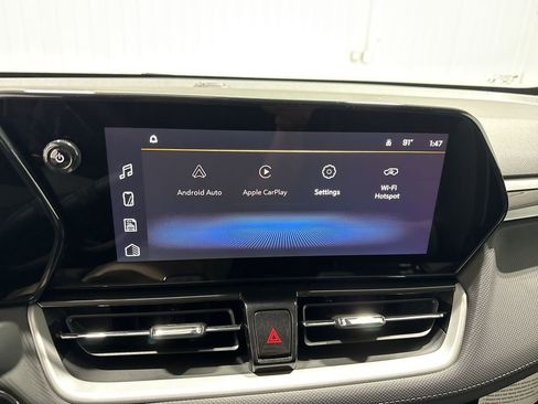 New 2026 Chevrolet TrailBlazer LT w/ Midnight Edition FWD image 14