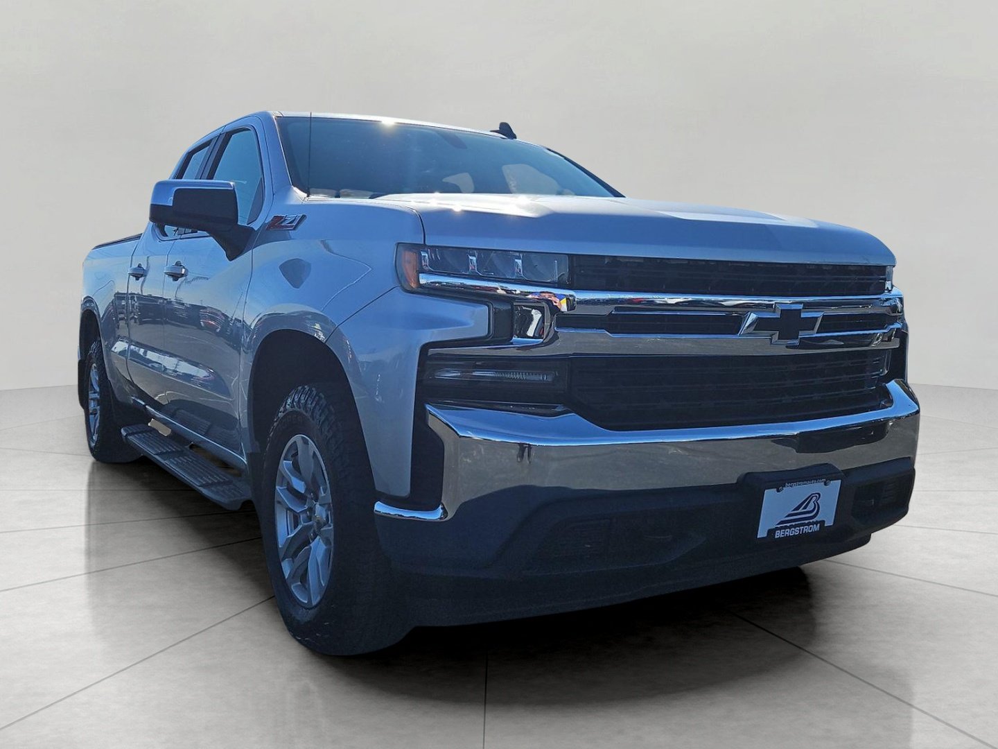 Used 2019 Chevrolet Silverado 1500 LT w/ All-Star Edition AWD/4WD image 1