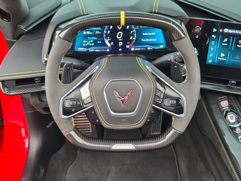 Used 2025 Chevrolet Corvette Z06 image 19