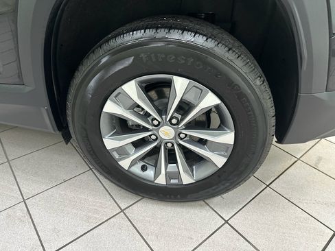 Used 2026 Chevrolet Equinox LT FWD image 15