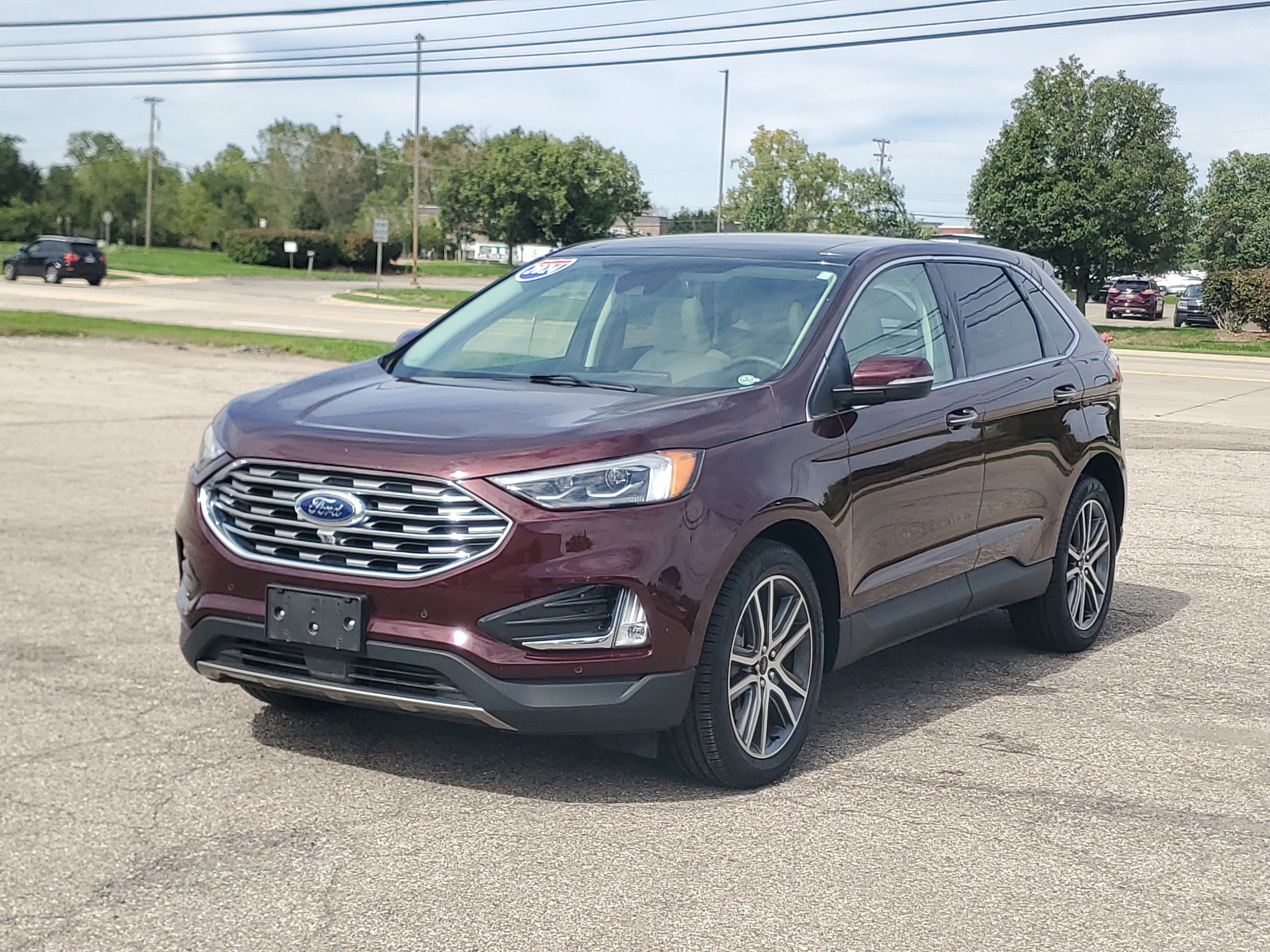 Used 2024 Ford Edge Titanium w/ Equipment Group 301A AWD/4WD image 3