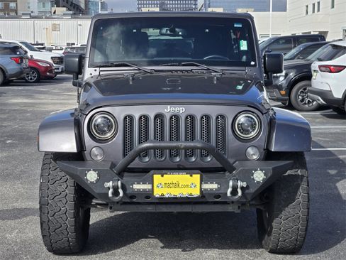 Used 2014 Jeep Wrangler Unlimited Sahara w/ Connectivity Group image 2