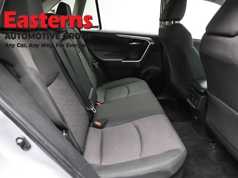 Used 2024 Toyota RAV4 XLE AWD/4WD image 22