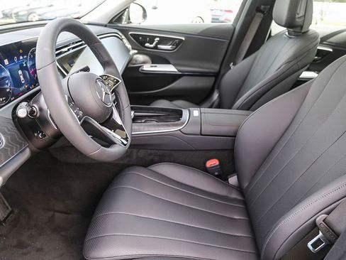 New 2024 Mercedes-Benz E 350 4MATIC Sedan image 15