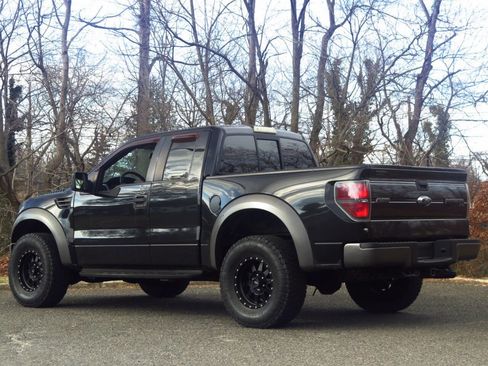 Used 2010 Ford F150 Raptor image 3