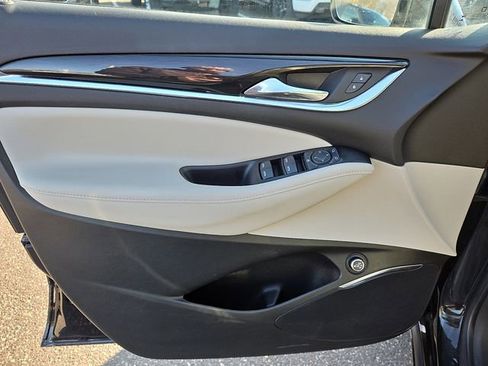 Used 2023 Buick Enclave Essence w/ Experience Buick Package image 17