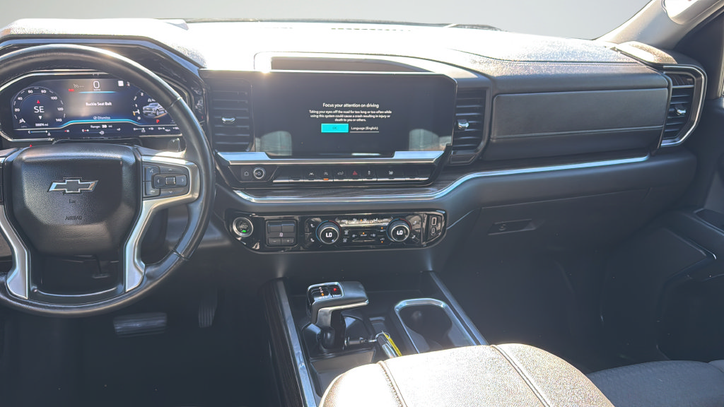 Certified 2023 Chevrolet Silverado 1500 RST AWD/4WD image 16