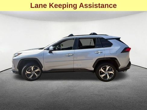 Used 2023 Toyota RAV4 SE w/ Weather & Moonroof Package AWD/4WD image 6