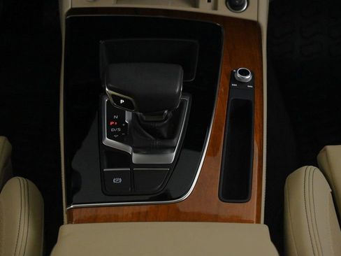 Certified 2023 Audi Q5 2.0T Premium Plus w/ Premium Plus Package image 14