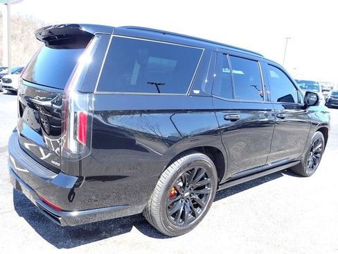 Used 2023 Cadillac Escalade Sport w/ Touring Package image 8