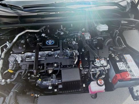 Used 2024 Toyota Corolla SE FWD image 32