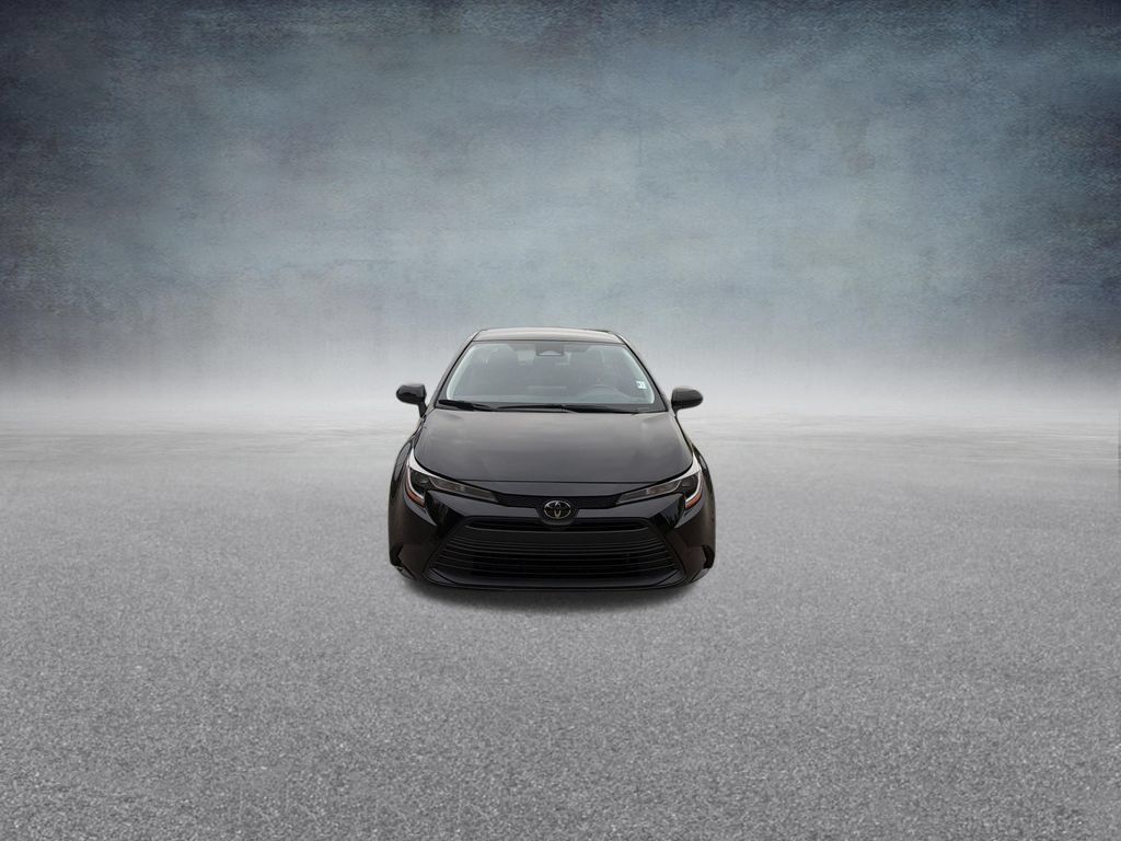 Used 2025 Toyota Corolla LE FWD image 12