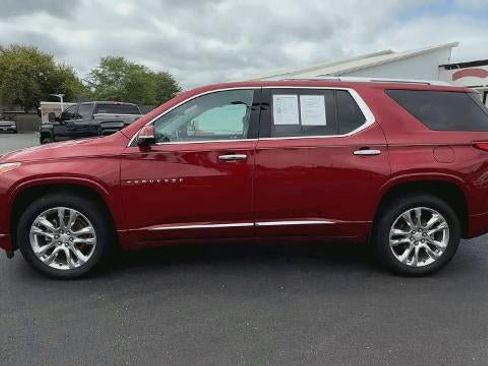 Certified 2020 Chevrolet Traverse High Country w/ LPO, Floor Liner Package image 5