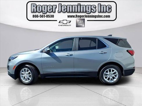 Used 2024 Chevrolet Equinox LT image 24