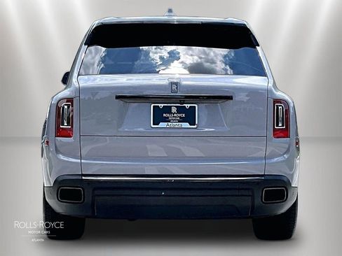 Certified 2023 Rolls-Royce Cullinan Black Badge AWD/4WD image 4