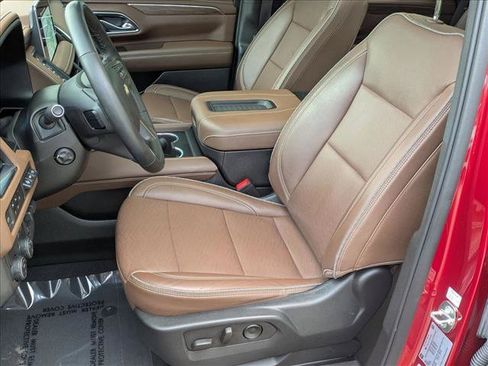 Used 2023 Chevrolet Tahoe High Country RWD image 17