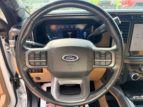 Used 2023 Ford F250 Lariat w/ Chrome Package image 23