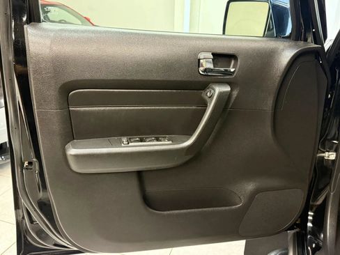 Used 2006 HUMMER H3 AWD/4WD image 14