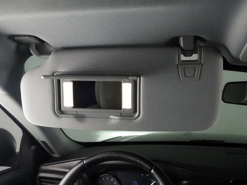 Used 2022 Ford Explorer XLT image 63